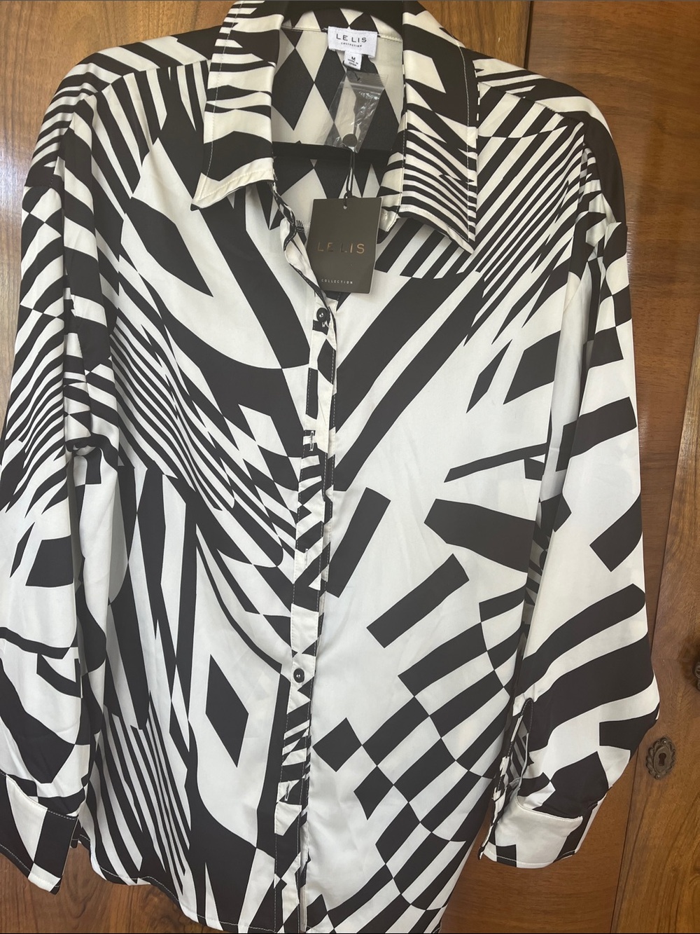 Le Lis Black & White Abstract Graphic Button-Down Blouse- Medium-New With Tags!